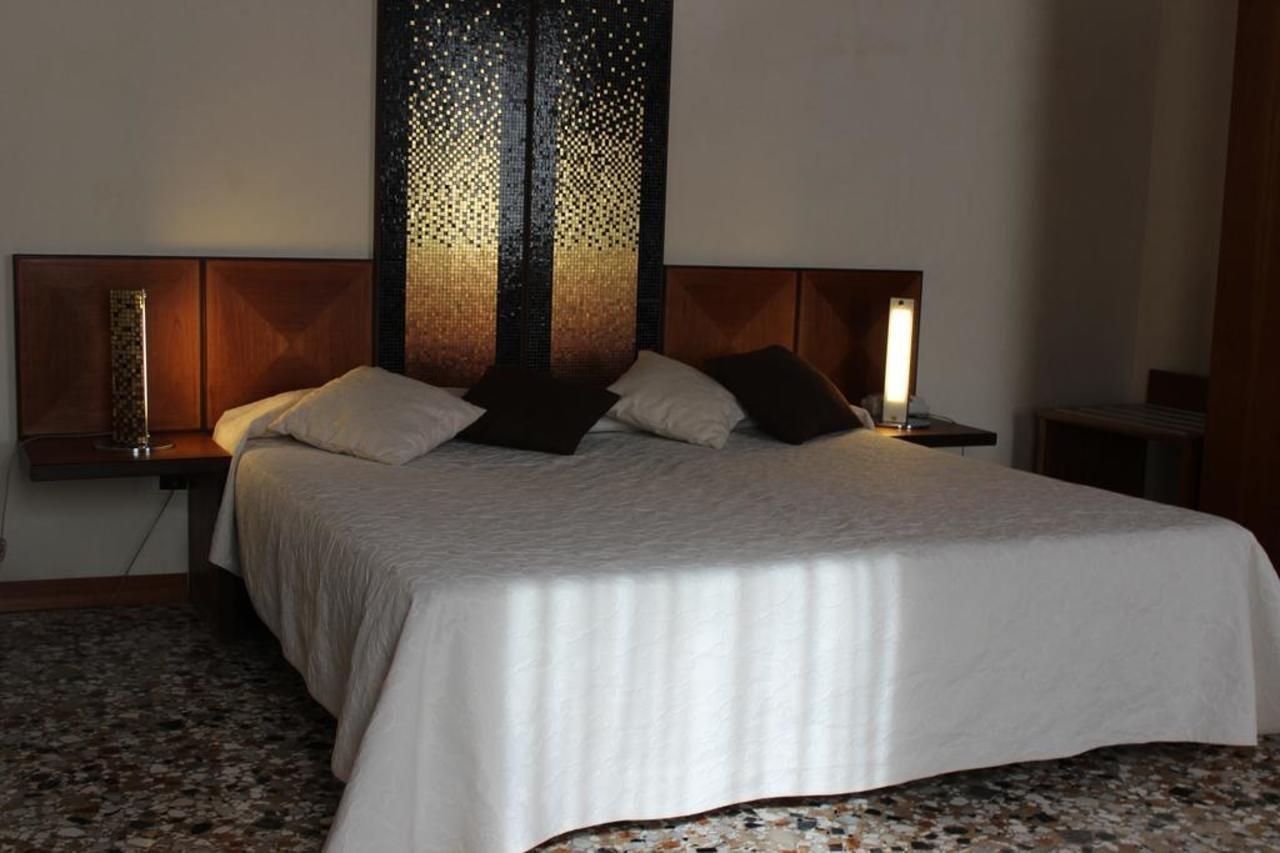 Bed and Breakfast Domus Orsoni à Venise Extérieur photo